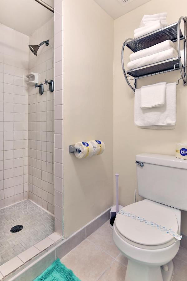 City View Studio With Pool Access In Aloha Surf! Honolulu Kültér fotó